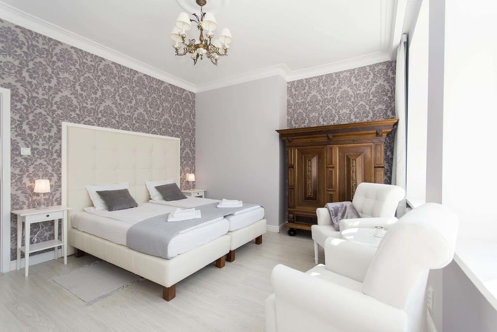 Mariacka Apartments กดัญสก์ ภายนอก รูปภาพ